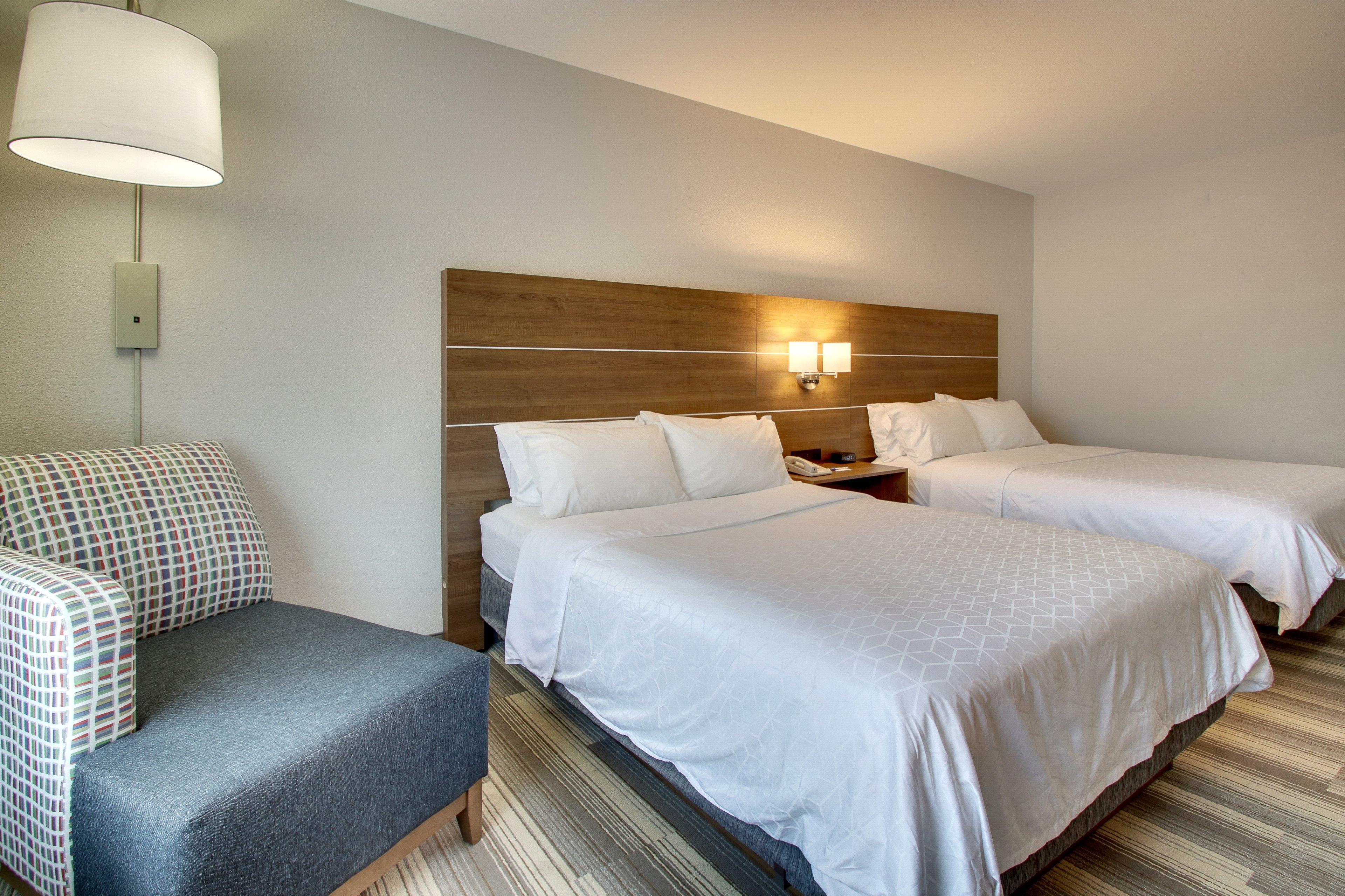 Express & By Ihg Hotel 2*