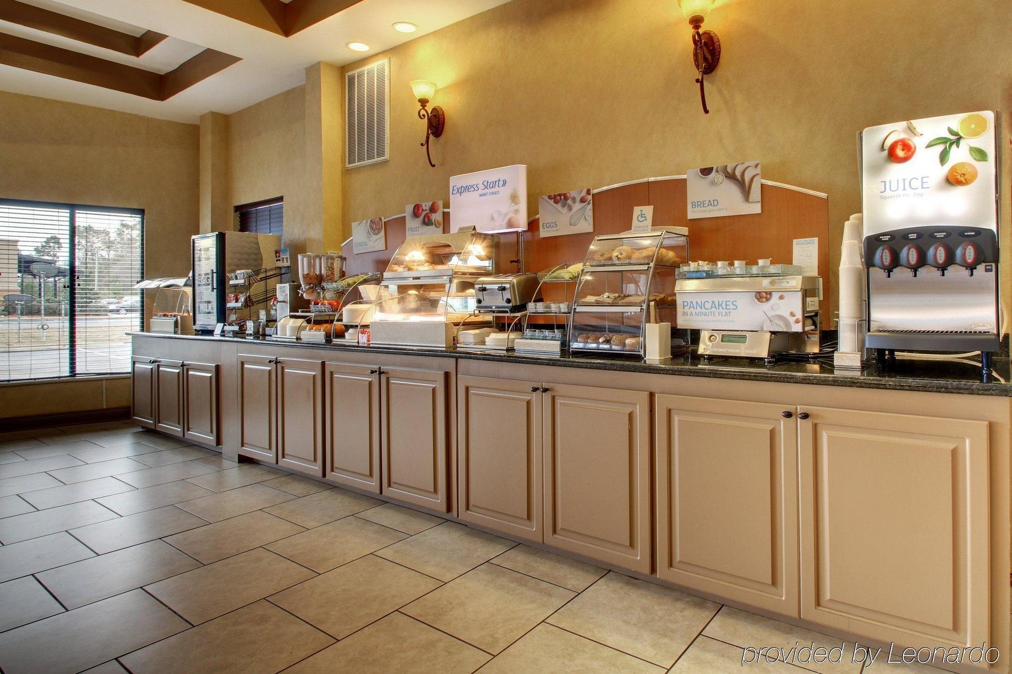 Express & By Ihg Hotel 2*