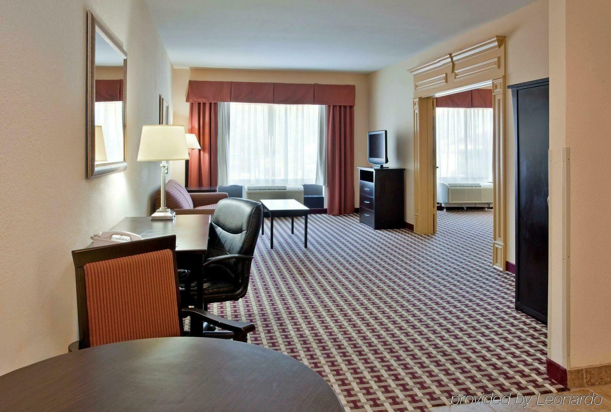 Express & By Ihg Hotel