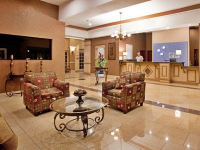 Express & By Ihg Hotel 2*